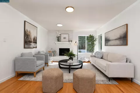 Living - 232 Coleen St, Livermore, CA 94550 photo 2 of 5