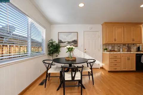 Dining - 232 Coleen St, Livermore, CA 94550 photo 1 of 1