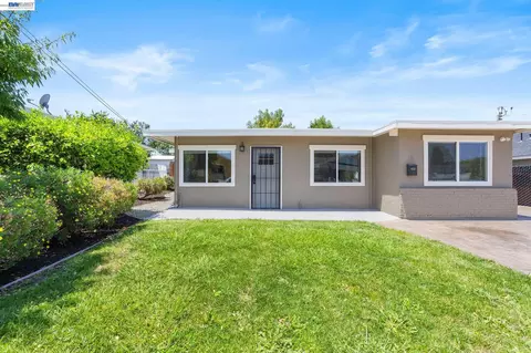 Exterior - 15 Inlet Dr, Bay Point, CA 94565 photo 11 of 13