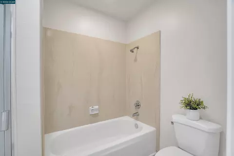 Bath - 4344 Saint Charles Pl, Concord, CA 94521 photo 5 of 6