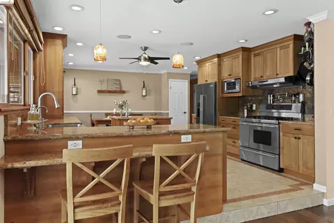 Kitchen - 3909 Boatwright Dr, Concord, CA 94519 photo 9 of 9