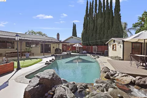 Exterior - 3909 Boatwright Dr, Concord, CA 94519 photo 10 of 10