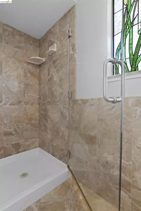 Bath - 3909 Boatwright Dr, Concord, CA 94519 photo 3 of 3