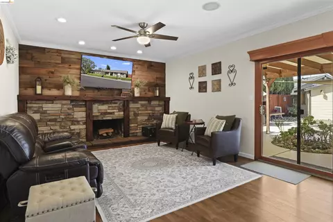 Living - 3909 Boatwright Dr, Concord, CA 94519 photo 3 of 5