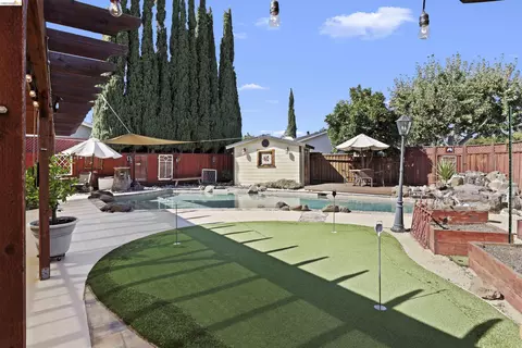 Exterior - 3909 Boatwright Dr, Concord, CA 94519 photo 9 of 10