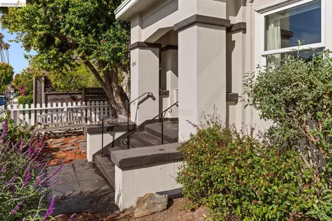 Exterior - 2641 Webster St #1, Berkeley, CA 94705 photo 3 of 6