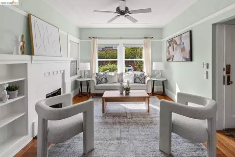 Living - 2641 Webster St #1, Berkeley, CA 94705 photo 2 of 4
