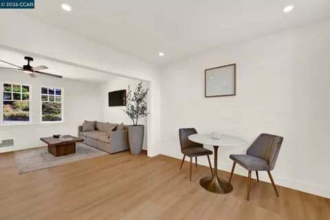 Living - 101 B St, Vallejo, CA 94590 photo 2 of 6