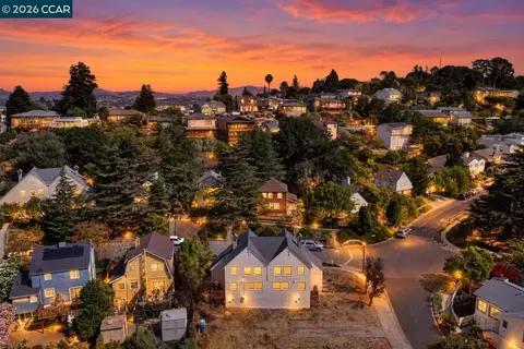 View/Area - 101 B St, Vallejo, CA 94590 photo 2 of 3