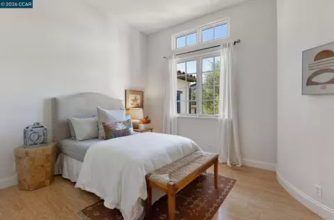 Bedroom - 31 Maison Ct, Moraga, CA 94556 photo 6 of 6