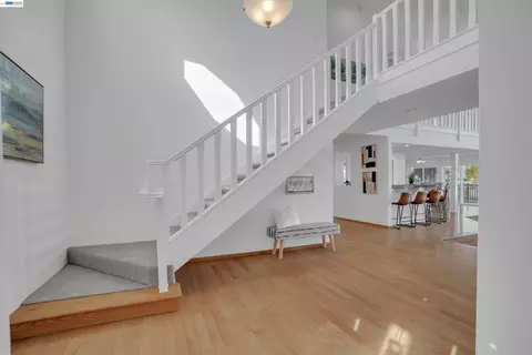 Entry Way - 2019 Windward Pt, Discovery Bay, CA 94505 photo 3 of 5