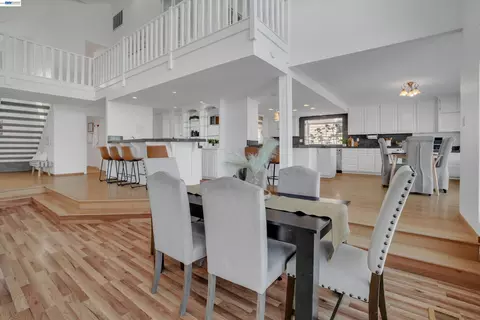 Dining - 2019 Windward Pt, Discovery Bay, CA 94505 photo 1 of 3
