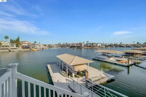 View/Area - 2019 Windward Pt, Discovery Bay, CA 94505 photo 4 of 11