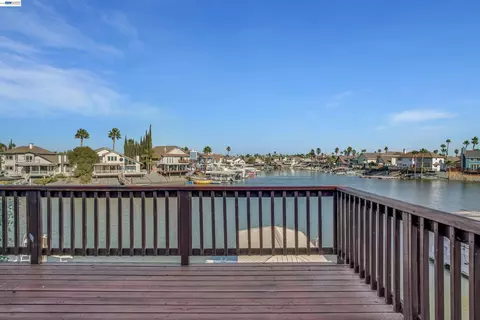 View/Area - 2019 Windward Pt, Discovery Bay, CA 94505 photo 2 of 11