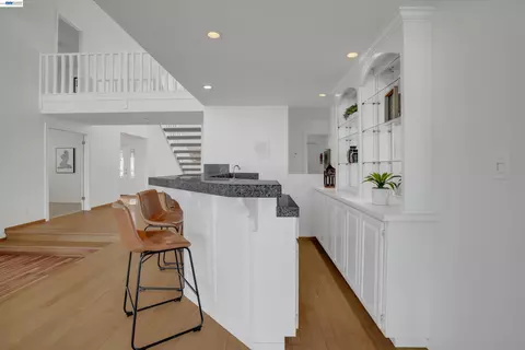 Entry Way - 2019 Windward Pt, Discovery Bay, CA 94505 photo 5 of 5