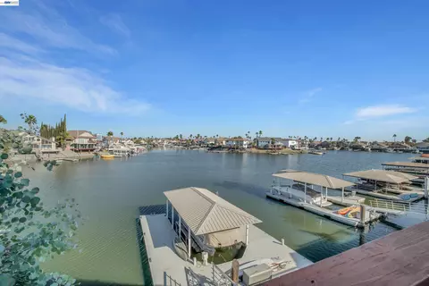 View/Area - 2019 Windward Pt, Discovery Bay, CA 94505 photo 3 of 11