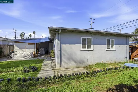 Exterior - 1990 Sunshine Dr, Concord, CA 94520 photo 14 of 14