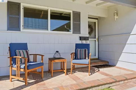 Exterior - 853 Arbor Ct, Livermore, CA 94550 photo 3 of 13