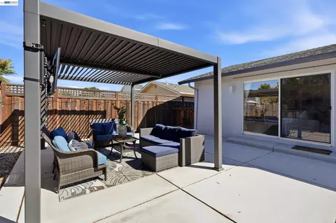 Exterior - 853 Arbor Ct, Livermore, CA 94550 photo 10 of 13