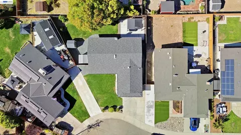 View/Area - 853 Arbor Ct, Livermore, CA 94550 photo 8 of 9