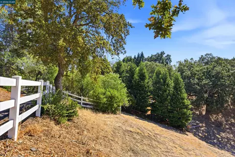 1 Ohlson Ln, Danville, CA 94526 photo 42