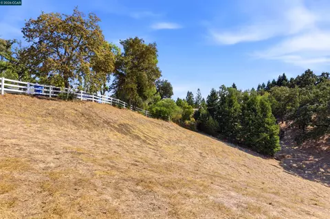 1 Ohlson Ln, Danville, CA 94526 photo 41