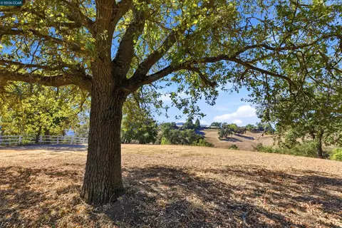 1 Ohlson Ln, Danville, CA 94526 photo 23