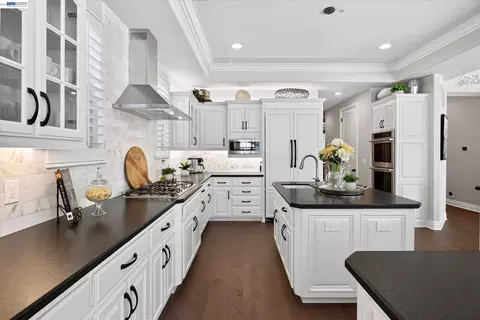 Kitchen - 3019 E Ruby Hill Dr, Pleasanton, CA 94566 photo 2 of 5