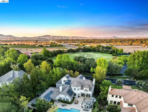 View/Area - 3019 E Ruby Hill Dr, Pleasanton, CA 94566 photo 3 of 4