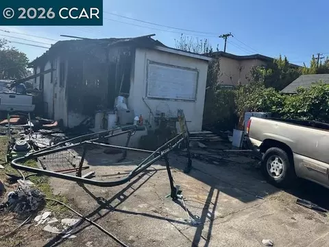 Other - 686 4th St, Richmond, CA 94801 photo 2 of 4