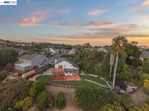 View/Area - 390 Beston Way, Vallejo, CA 94591 photo 8 of 8
