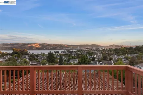 View/Area - 390 Beston Way, Vallejo, CA 94591 photo 1 of 8