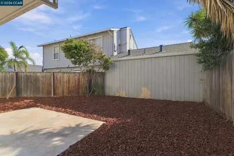 Exterior - 5350 Delta Ranch Dr, Oakley, CA 94561 photo 4 of 6