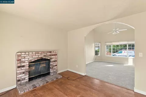 Living - 5350 Delta Ranch Dr, Oakley, CA 94561 photo 8 of 11