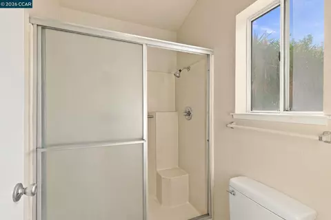 Bath - 5350 Delta Ranch Dr, Oakley, CA 94561 photo 3 of 5