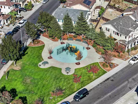 View/Area - 160 Spears Cir, Richmond, CA 94801 photo 4 of 8
