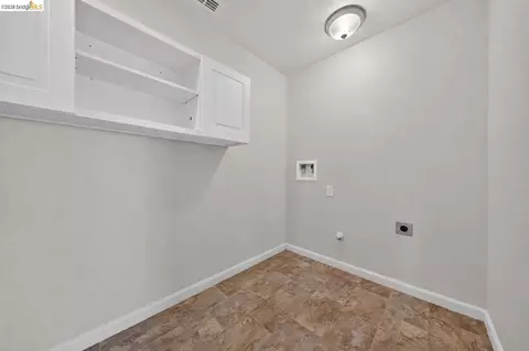 Other - 160 Spears Cir, Richmond, CA 94801 photo 2 of 6