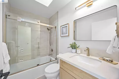 Bath - 5344 Brookside Ct, Pleasanton, CA 94588 photo 1 of 1