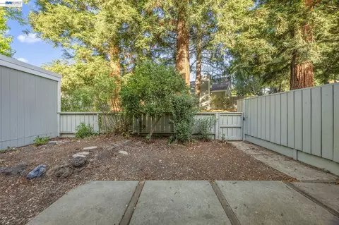 Exterior - 5344 Brookside Ct, Pleasanton, CA 94588 photo 2 of 3