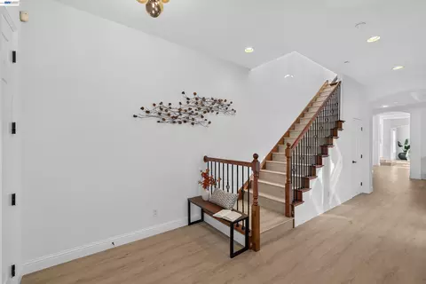 Entry Way - 3063 Ridgefield Ct, Dublin, CA 94568 photo 2 of 5