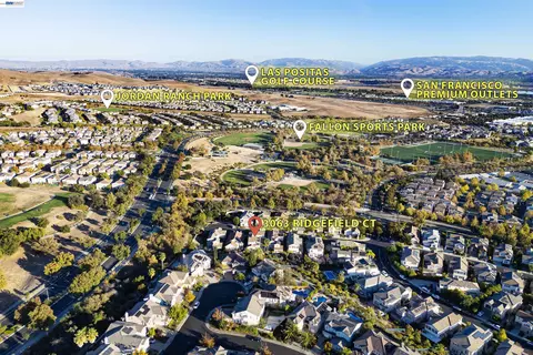 View/Area - 3063 Ridgefield Ct, Dublin, CA 94568 photo 3 of 6