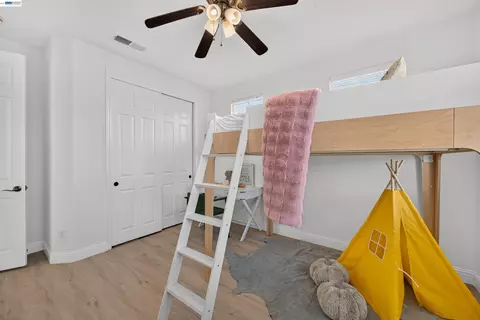 Bedroom - 3063 Ridgefield Ct, Dublin, CA 94568 photo 4 of 5
