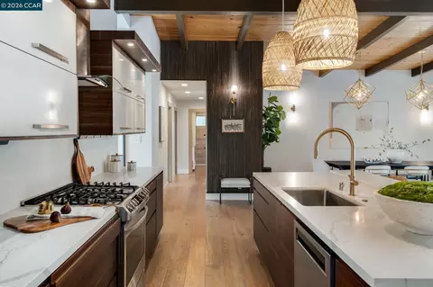 Kitchen - 2973 Limestone Rd, Alamo, CA 94507 photo 2 of 5