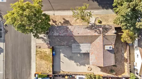 View/Area - 2709 Albion Way, Modesto, CA 95358 photo 5 of 5