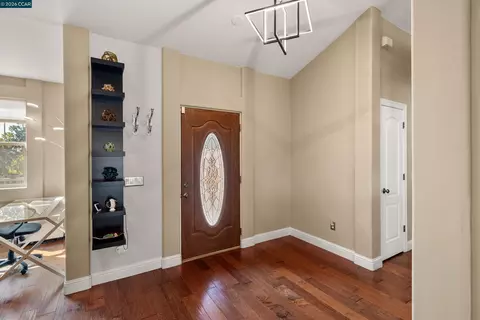 Entry Way - 218 Smith Flat Rd, Angels Camp, CA 95222 photo 2 of 3