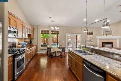 Kitchen - 218 Smith Flat Rd, Angels Camp, CA 95222 photo 5 of 5