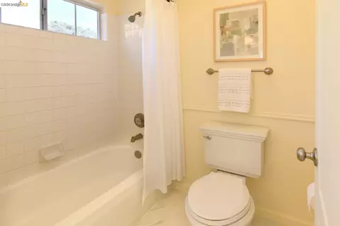 Bath - 5300 Clearbrook Dr, Concord, CA 94521 photo 7 of 8