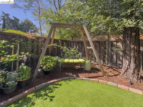 Exterior - 5300 Clearbrook Dr, Concord, CA 94521 photo 6 of 13