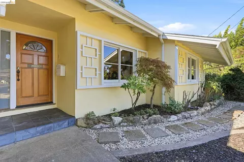 Exterior - 3218 Estates Ave, Pinole, CA 94564 photo 5 of 14