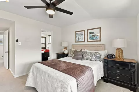 Bedroom - 3218 Estates Ave, Pinole, CA 94564 photo 5 of 7